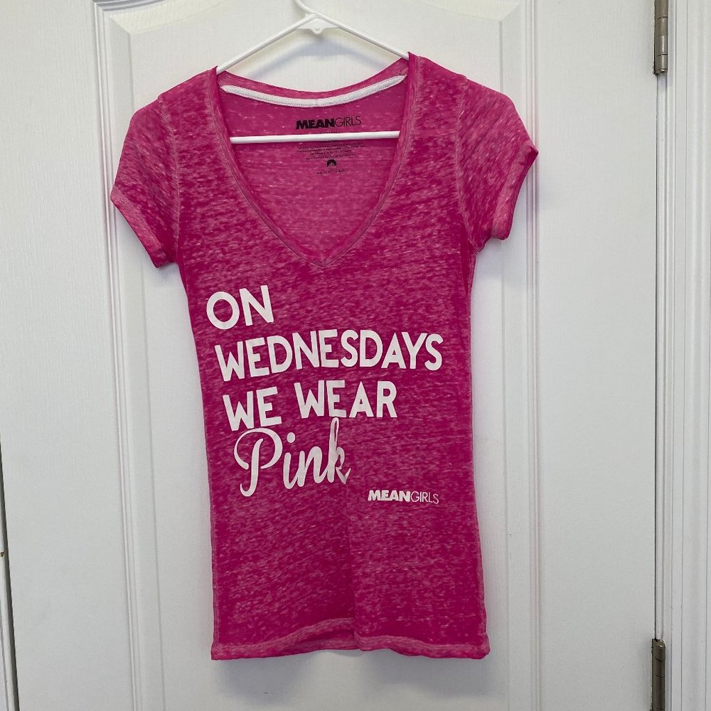 ON WEDNESDAYS WE WEAR PINK Women's T Shirt XS